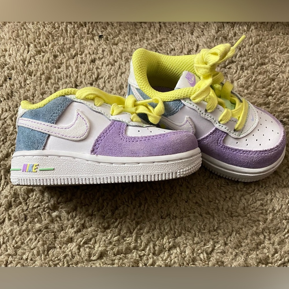 “NWOT” Nike air for ones for Infants 👶SZ 5C